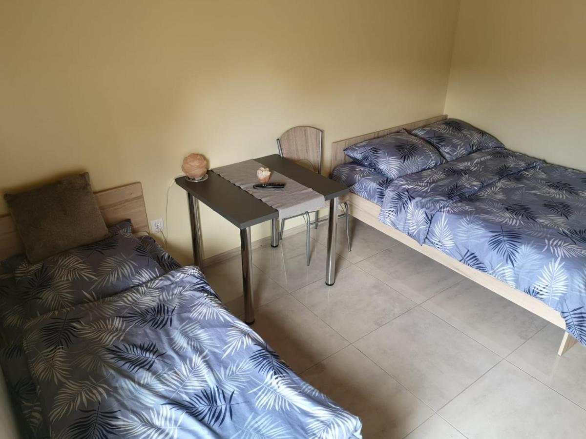 Pokoje Freedoor Ługniany Εξωτερικό φωτογραφία