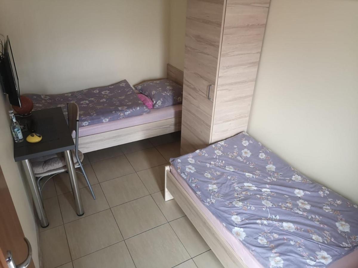 Pokoje Freedoor Ługniany Εξωτερικό φωτογραφία