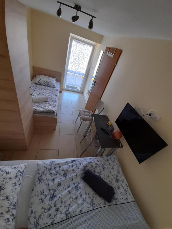 Pokoje Freedoor Ługniany Εξωτερικό φωτογραφία